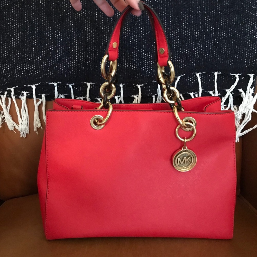 Michael Kors Cynthia Coral Leather Purse.